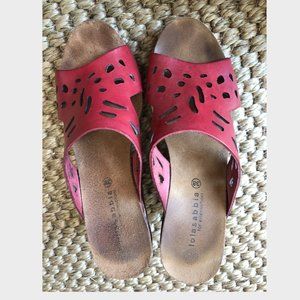 Lola Sabbia Vaqueta Red Wedges